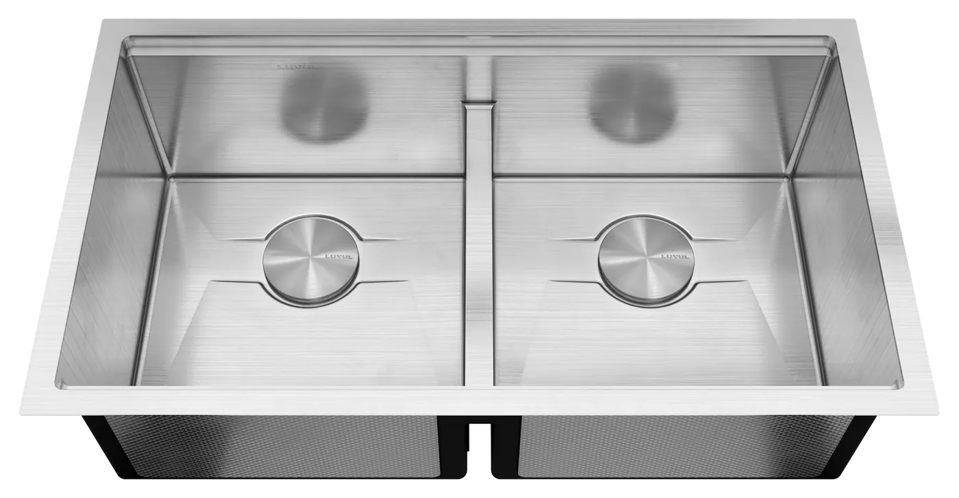 LUVUL Oskan 33-inch undermount workstation sink, double bowl, low divider: front view